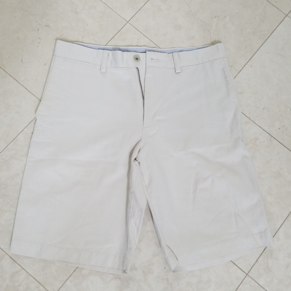 Banana Republic men's shorts w 32 stone